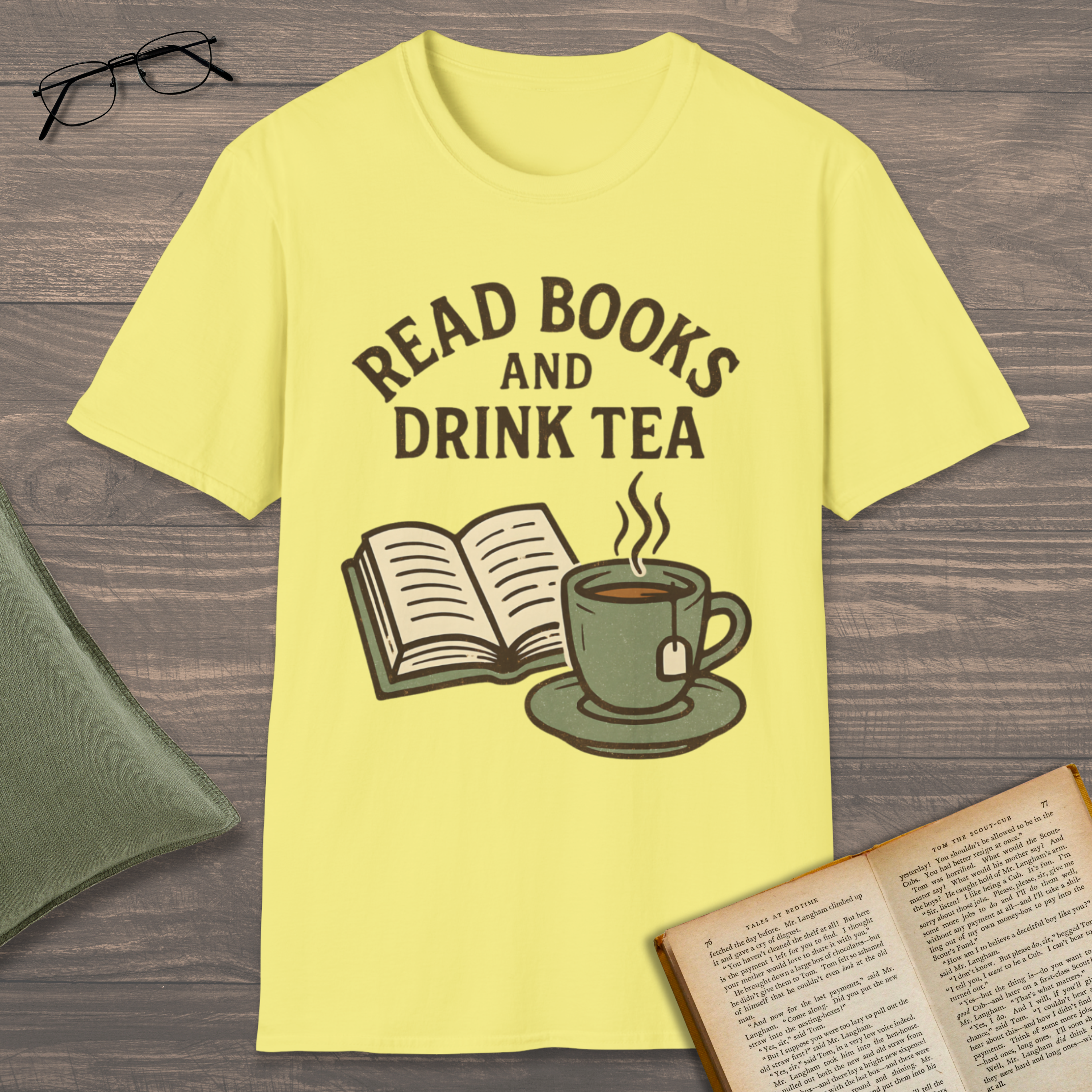 Read & Drink Tea T-Shirt