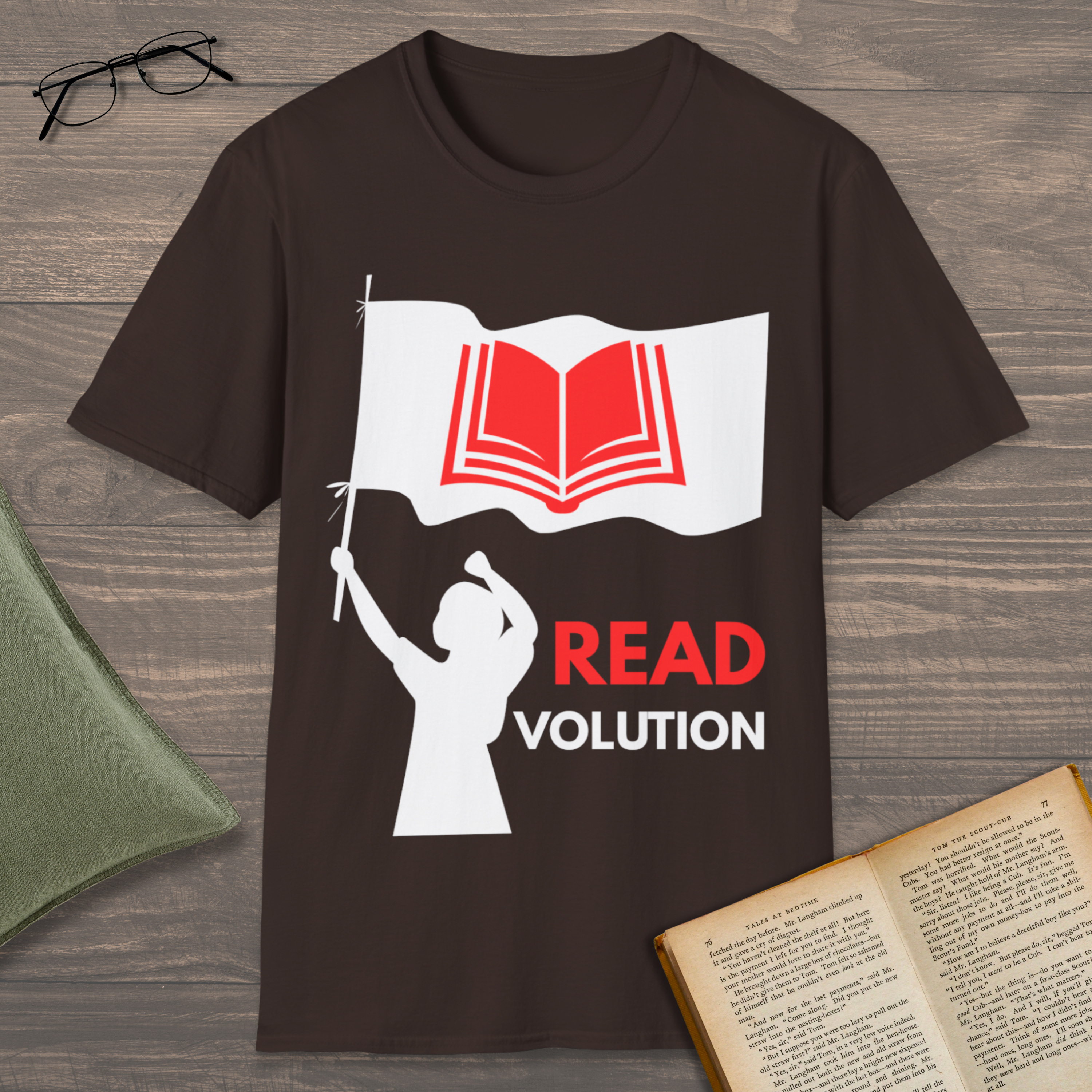 Readvolution T-Shirt