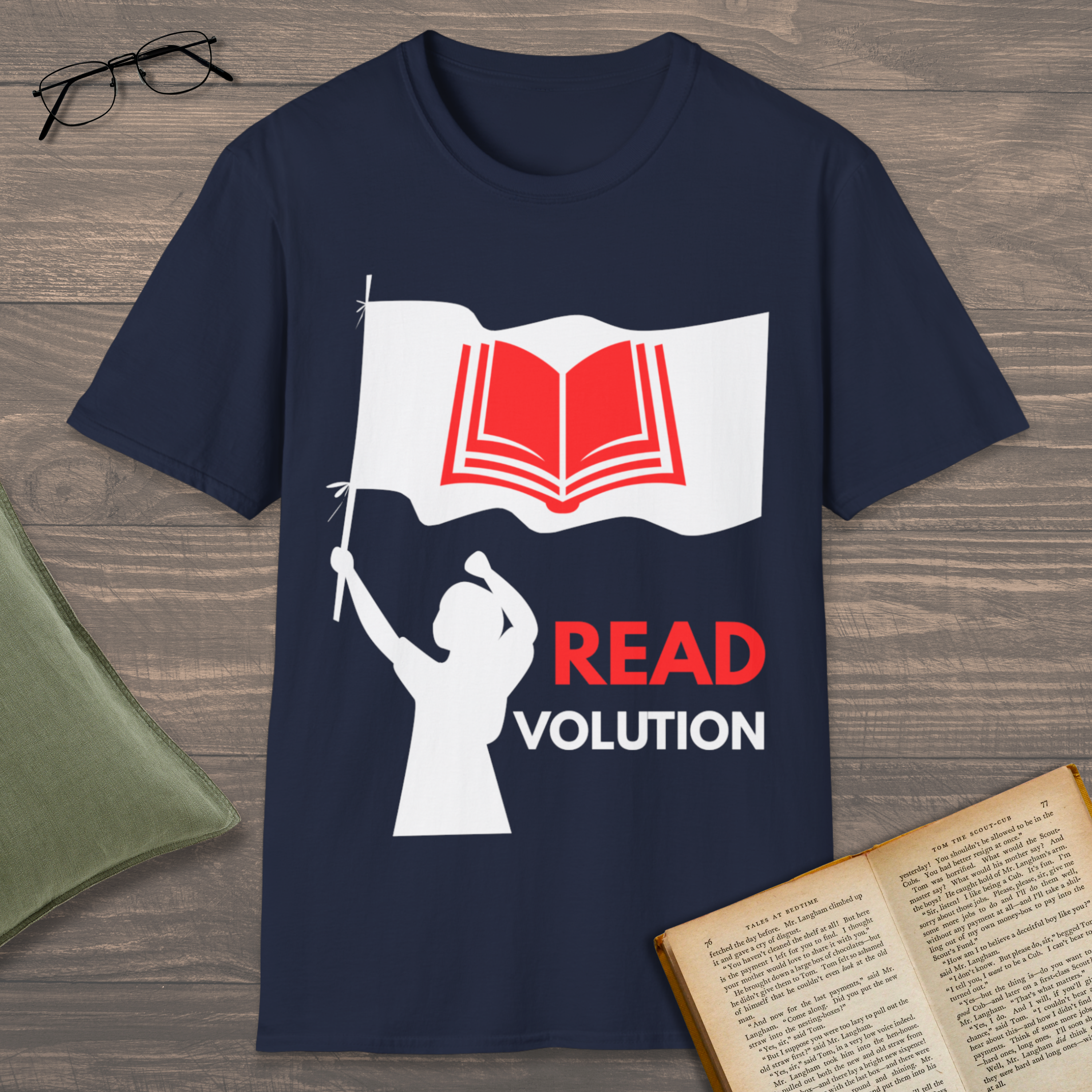 Readvolution T-Shirt